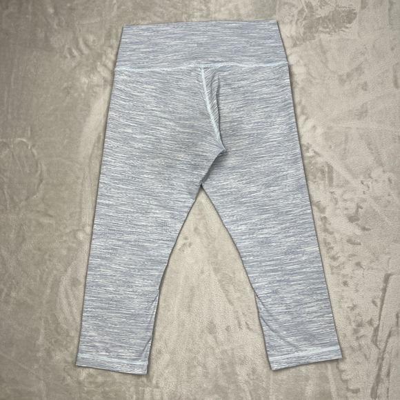 Lululemon‎ Wunder Under Crop Leggings Striped Women's Size 12 - Picture 2 of 6